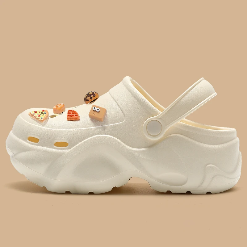 Женские тапочки с жемчужинами