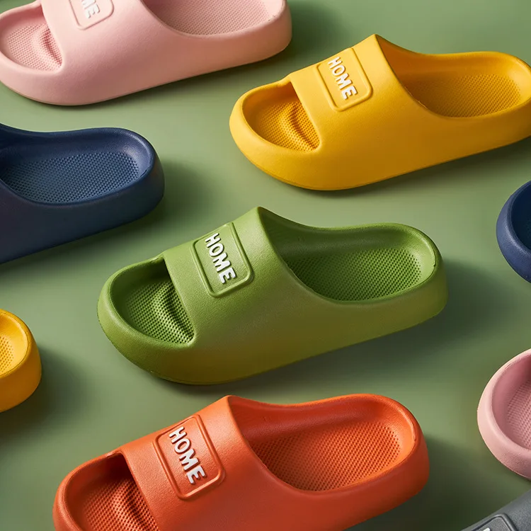 2022 Kids Bathroom Anti-Slip Shoes Children Thick Platform Slippers Summer Beach Eva Soft Sole Slide Sandals Boys Indoor Girls