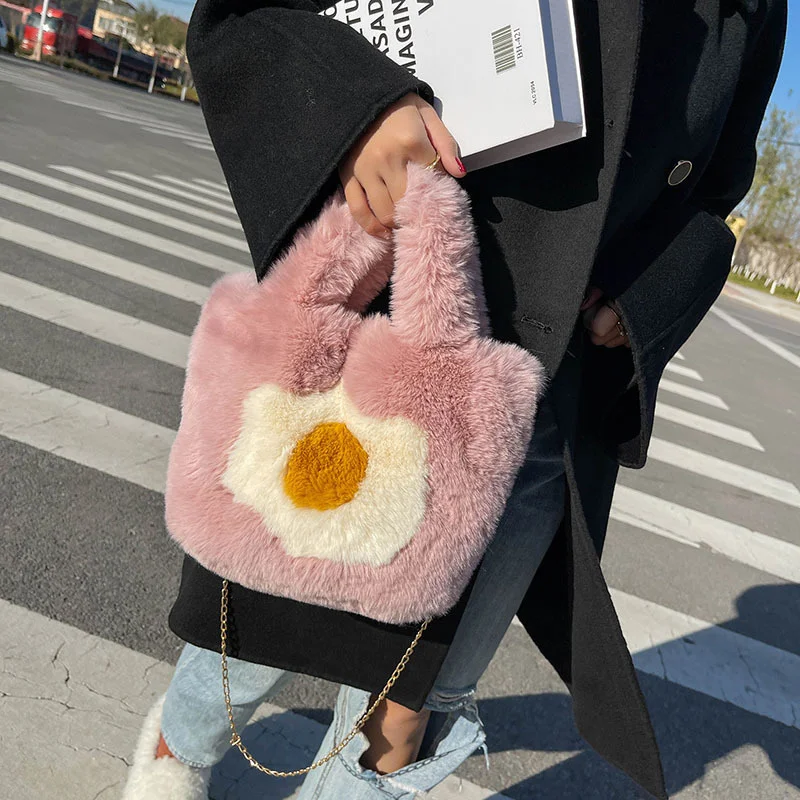 

2022 New Pattern Fresh Fairy Fried Egg Furry Large Capacity Bag Models Tote Chain Panelled No Zippe Soft Versatile