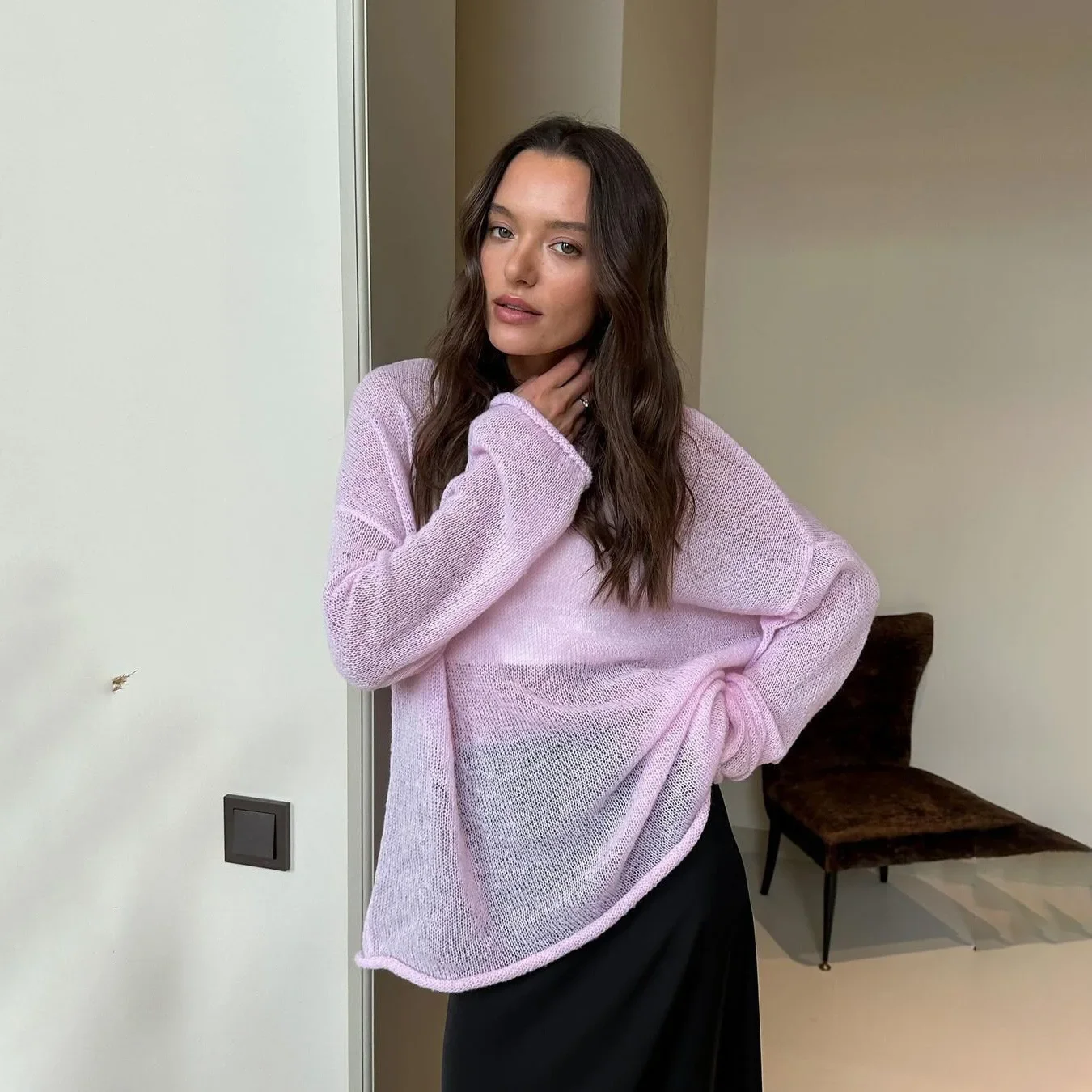 Минималистичная однотонная футболка с длинными рукавами элегантная сексуальная