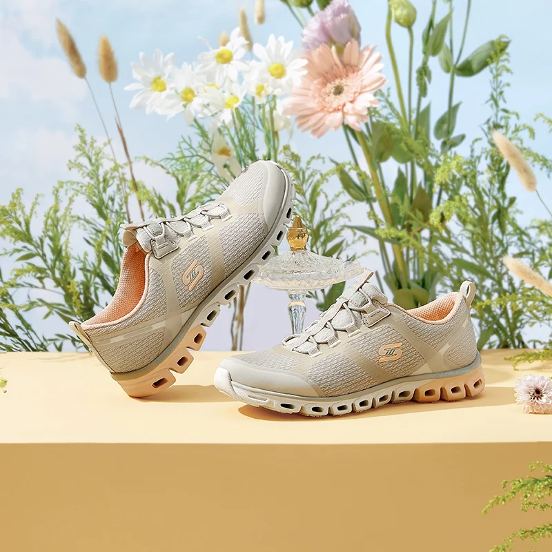 

Skechers Glide-Step sneakers for women