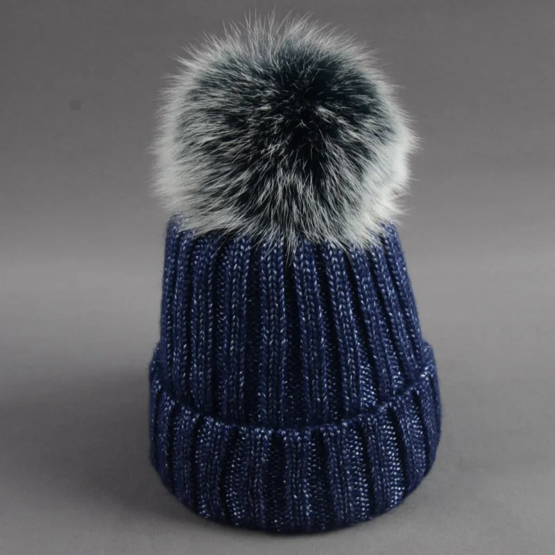 

Autumn and Winter Children's Fox Fur Ball Knitted Hat Children's Wool Pullover Wool Hat