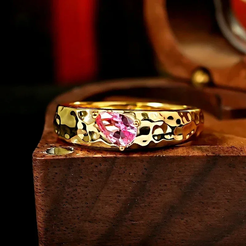 Новое Розовое искусственное сапфировое кольцо с текстурой в форме капли из