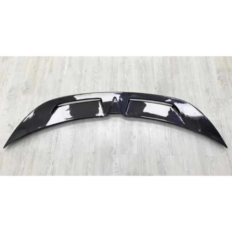 Хвостовое крыло из настоящего углеродного волокна для Porsche Taycan модифицированный