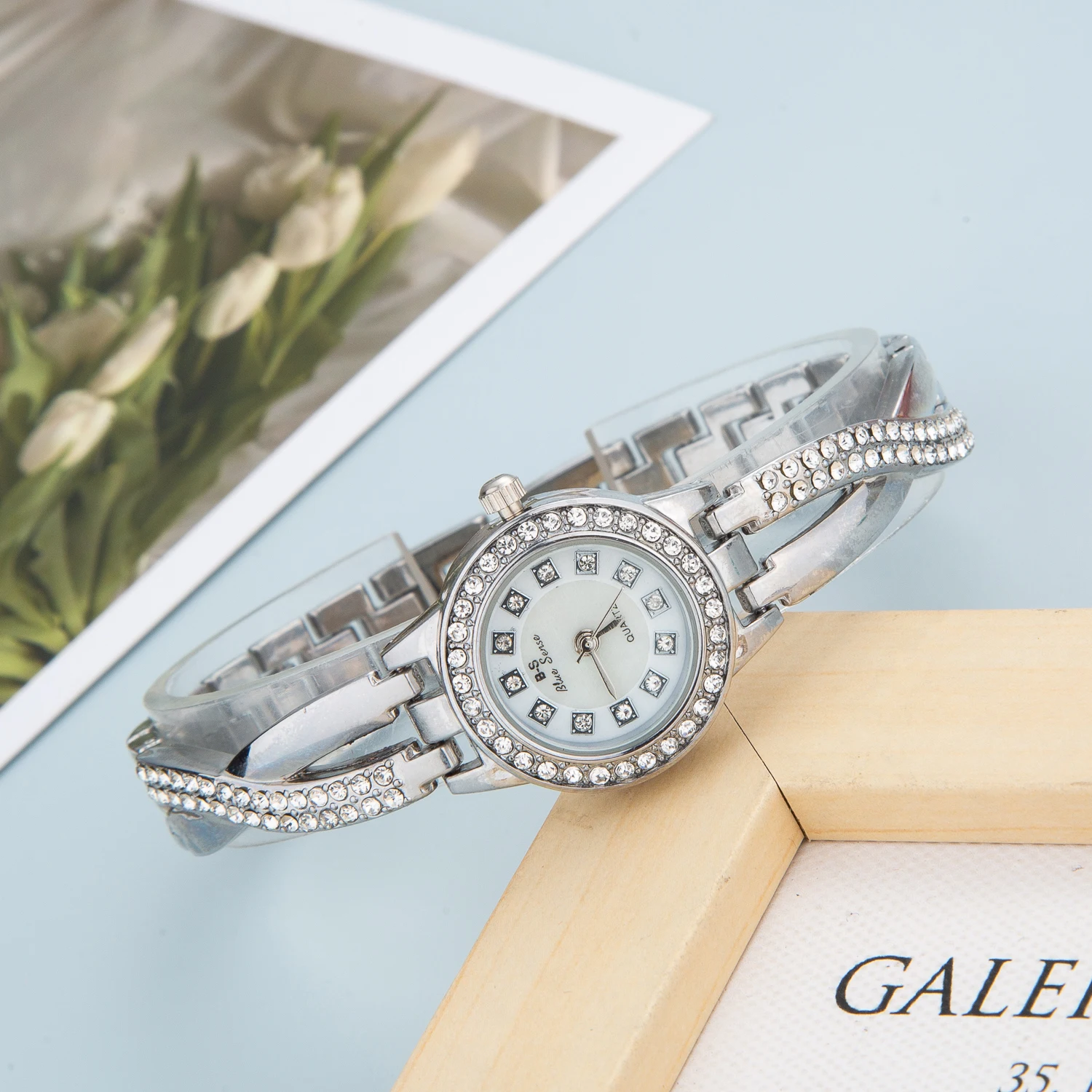 reloj mujer Luxury Brand Designer  Women Watch Diamond Crystal Stainless Steel Watches Fashion Quartz Wristwatches Free Shiping
