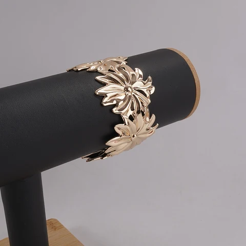 Золотой браслет-манжета WEALTHYBOO