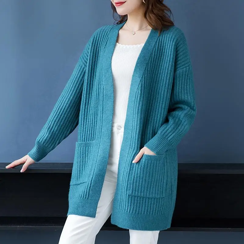 Spring and Autumn 2022 New Sweater Knitted Cardigan Women's Long Sleeve Loose Mid length Korean Sweater Coat Women