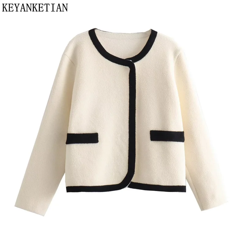 

Трикотаж Женский контрастный на пуговицах с круглым вырезом