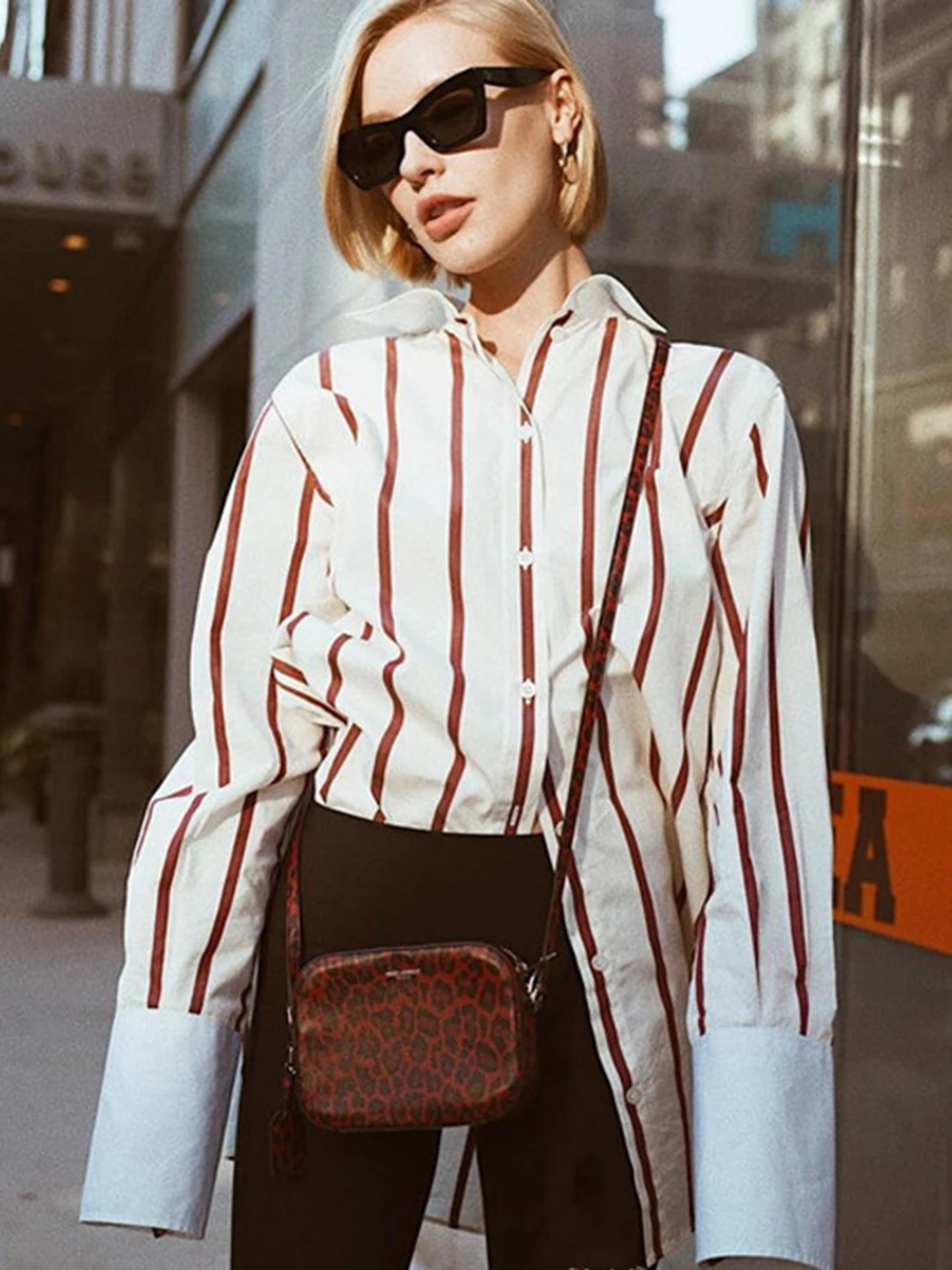 

Полосатая женская блузка, рубашки, Повседневная Уличная одежда, длинный рукав, отложной воротник, свободный женский кардиган, верхняя одежд...