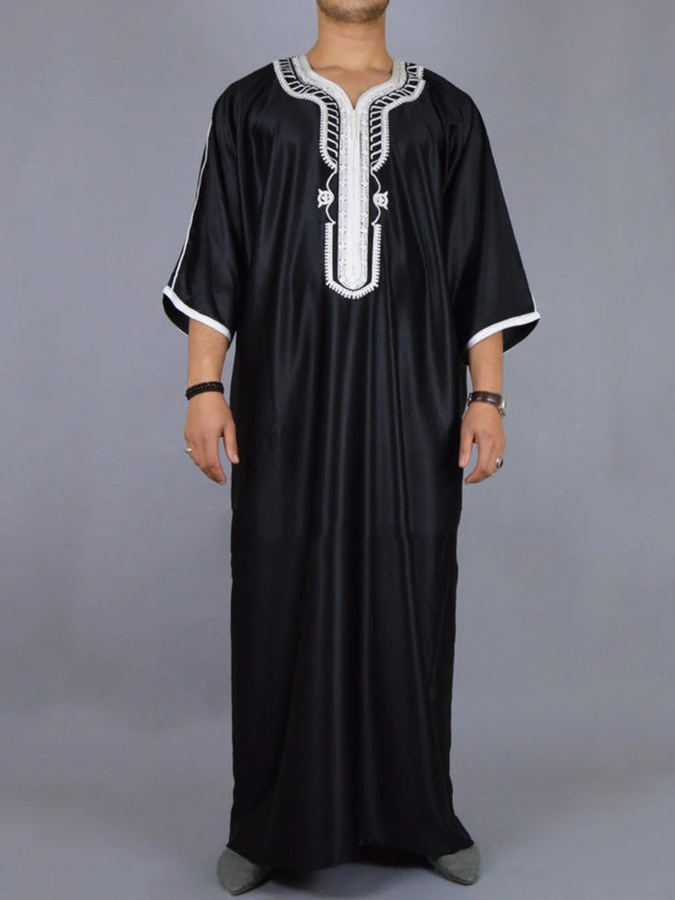 Muslim Fashion Men Robe African Ethnic Long Shirt Casual Abaya Saudi Arabic Dubai Ordinary Black Robe Simple Islamic Clothing