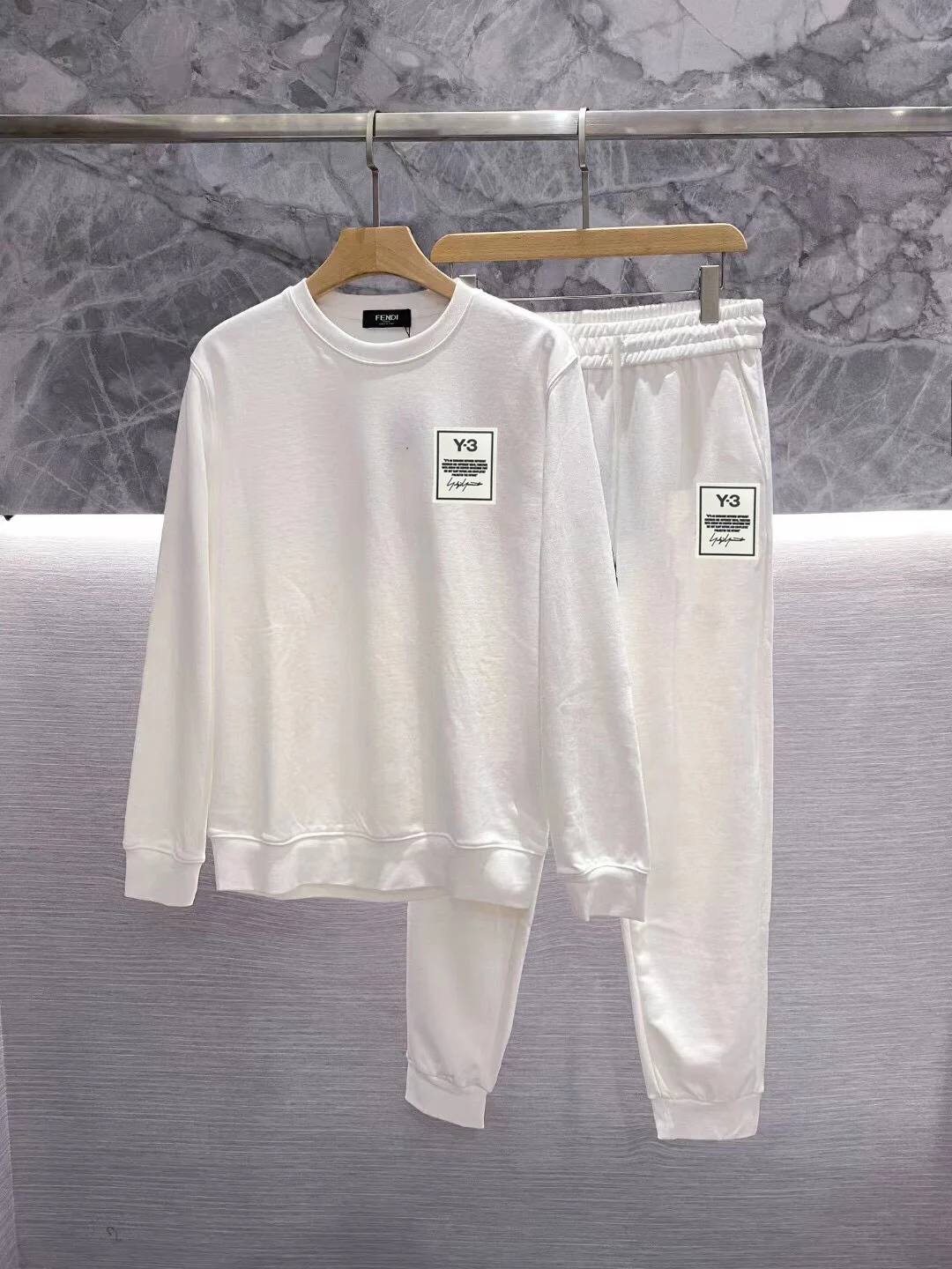 Рисунок 2 - Осенняя Толстовка Yohji