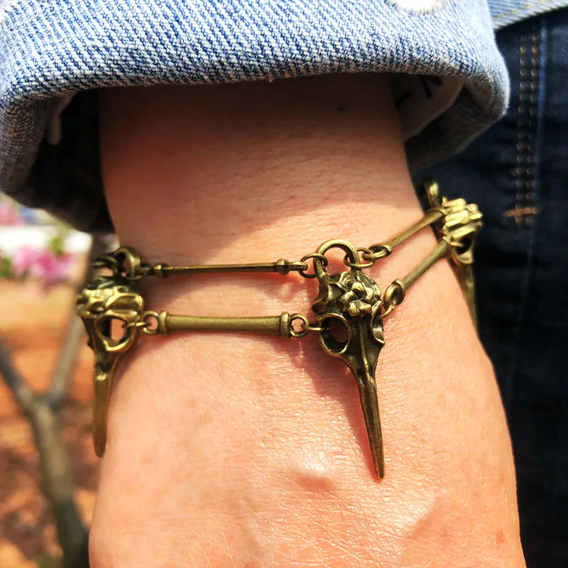 

Retro Bronze Crow Head Bracelet for Women Mens Eagle Bracelets Viking Style Bones Jewelry Goth Bark Accessries Fashion Men Cool