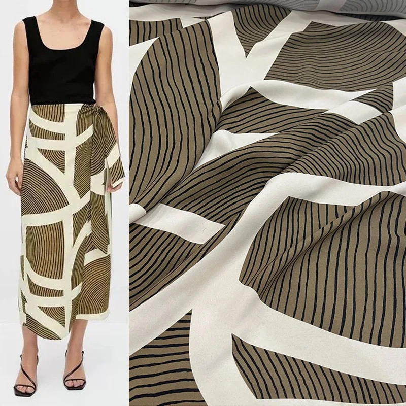 

European And American Geometric Stripe Printed Viscose Fabric For Women Autumn Dress Blouse Pants Handmade DIY Cloth Sewing