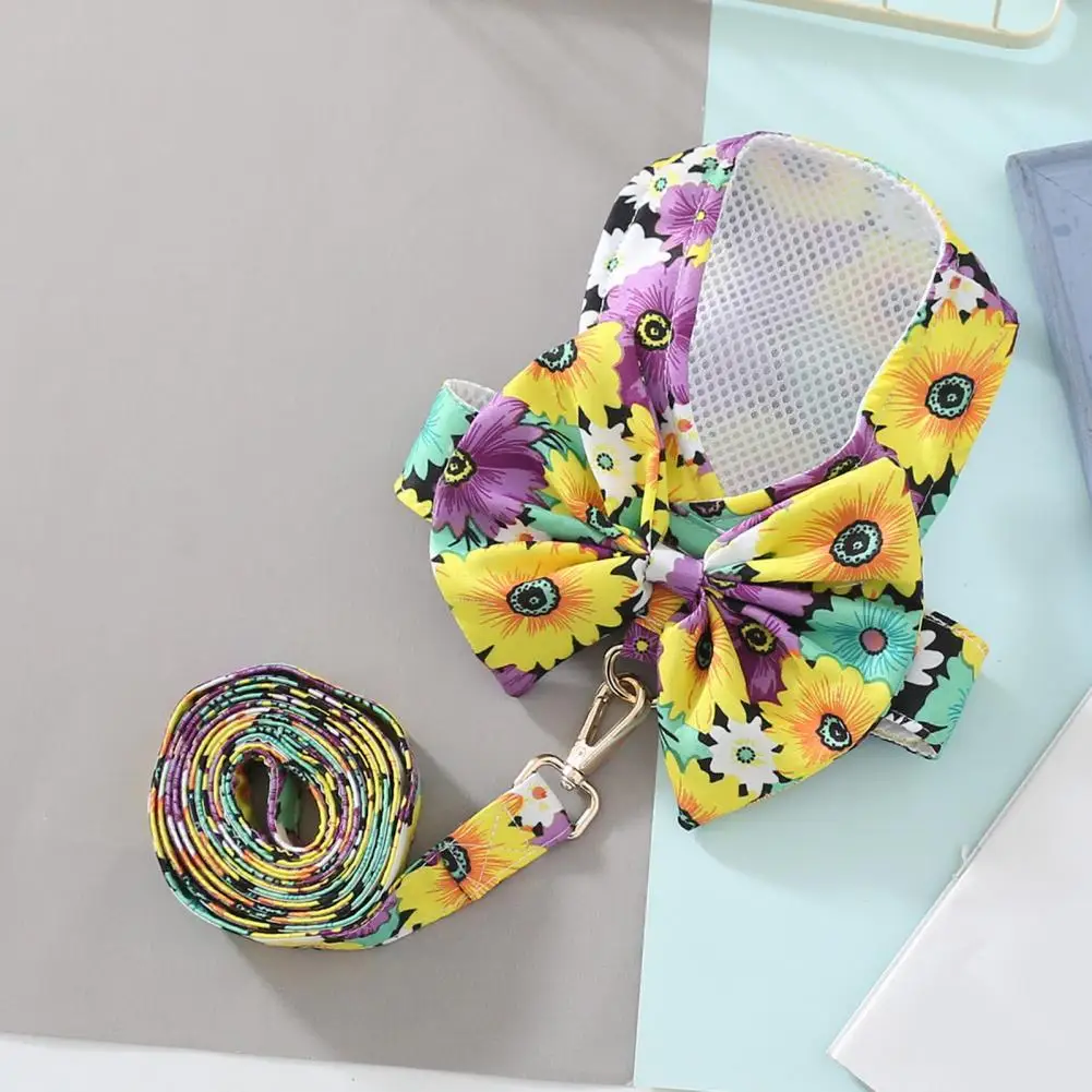 

Beautiful Dog Harness Leash Mesh Design Soft Bowknot Buckle Rope Pet Harness Vest Harness Leash Set Dog Vest Leash