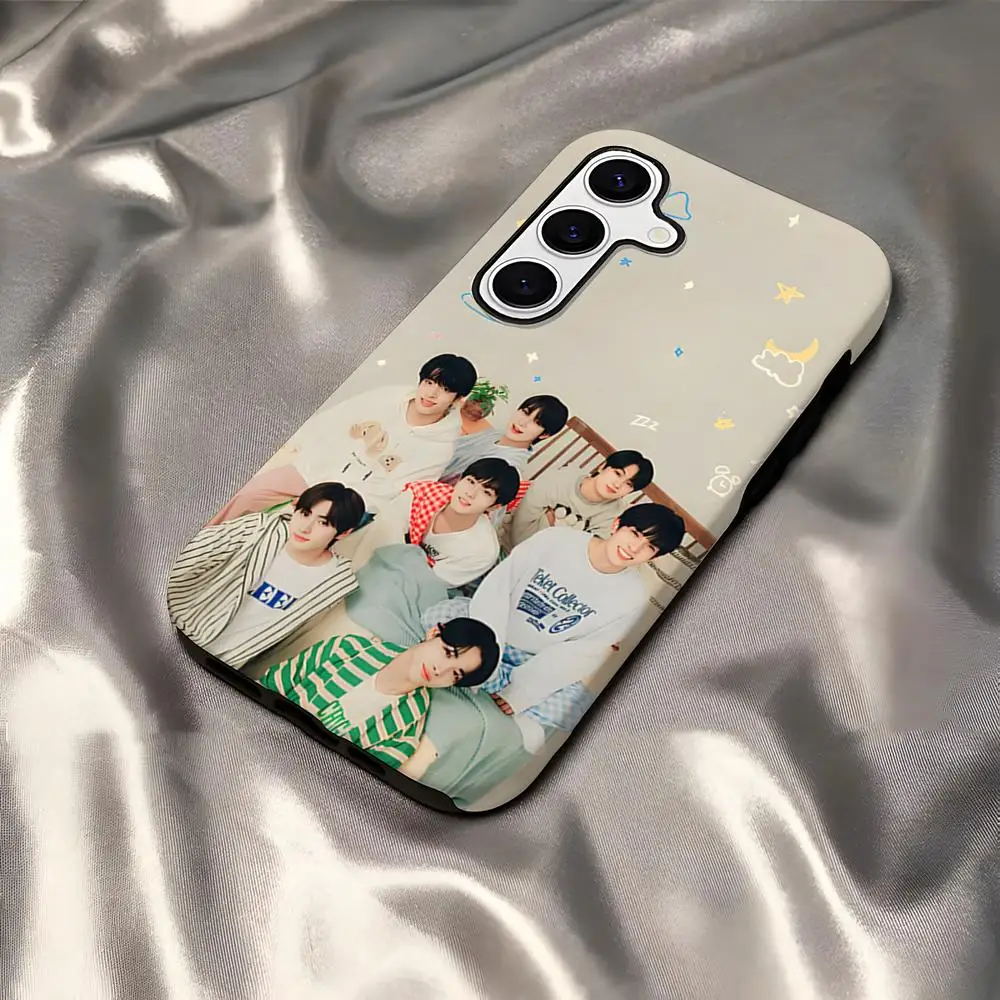 Чехол для телефона E-Enhypens Boy Band для Samsung S25 Ultra S21 S22 S23 FE S24 Plus A56 A36 A16, глянцевый чехол 2 в 1 (art.: 3920cfcb606cf) - 3920cfcb606cf