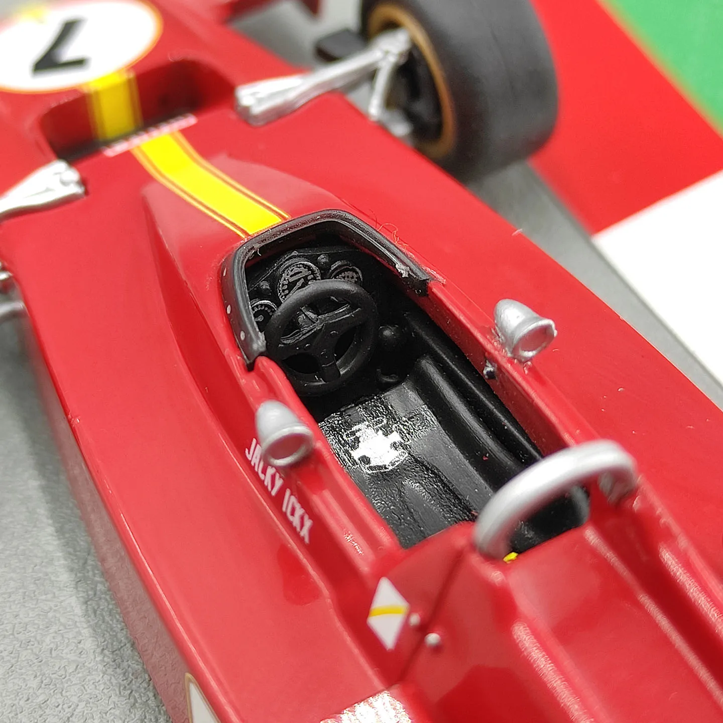 Фото Масштаб 1:43, литая модель из сплава, красный Ferrari 312 B3 1973 года, игрушечные гоночные автомобили, классические модели, ностальгия, подарки для взрослых, сувенир, статичная модель для демонстрации. №3