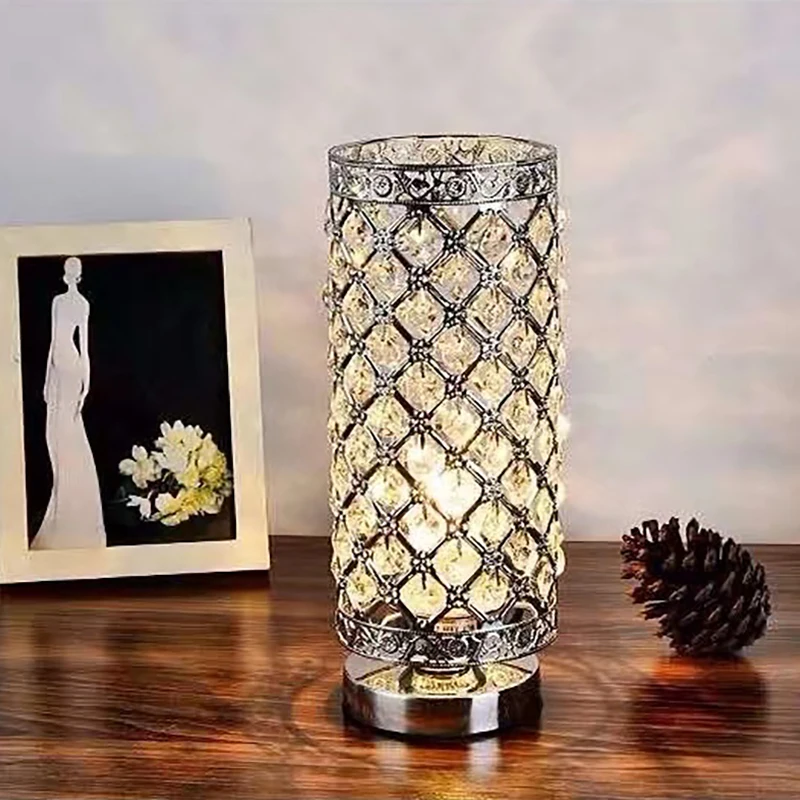 Простая современная Хрустальная настольная лампа Ins Девушка теплая и