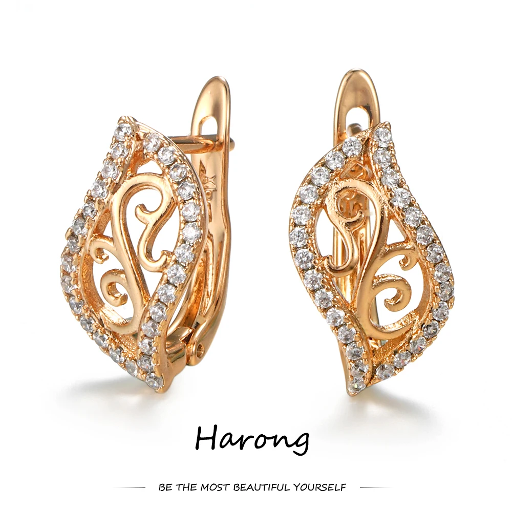 

Harong Luxury Copper Geometric Stud Earrings Openwork Encrusted Crystal Sparkling Aesthetic Jewelry Earring for Women Girls