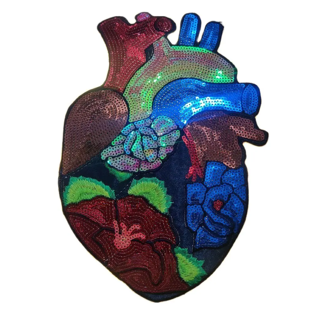 Цветные блестящие нашивки с сердцем, нашивки для одежды, нашивки с вышивкой эмблемы, нашивки с логотипом «атака на Титанов» Cyanrose