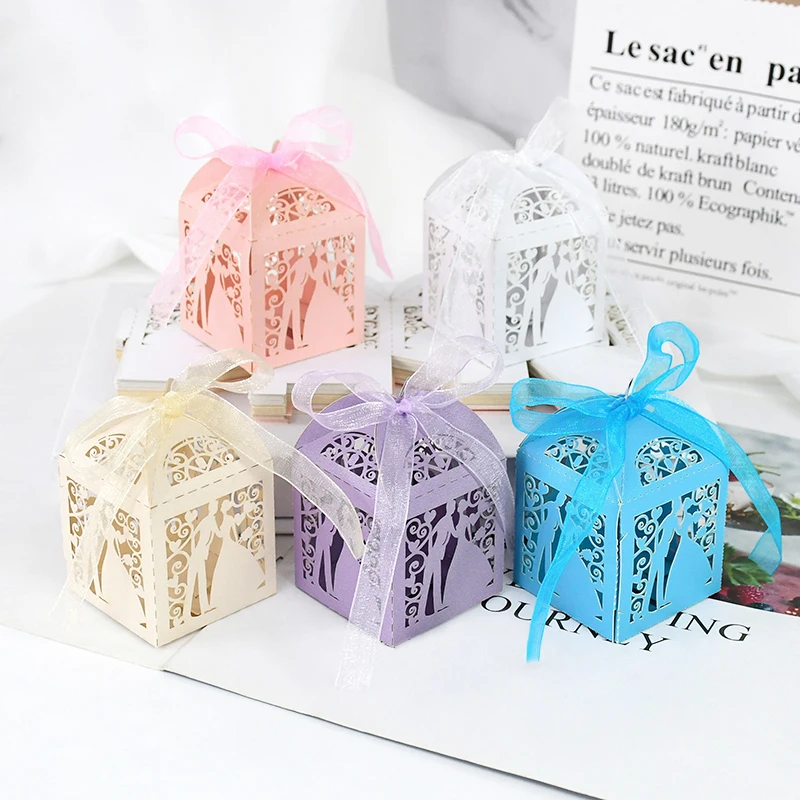 

10Pcs Wedding Bride Groom Candy Box Hollow Gifts Package Favors Sweets Chocolate Box With Ribbon Wedding Decoration Party Supply