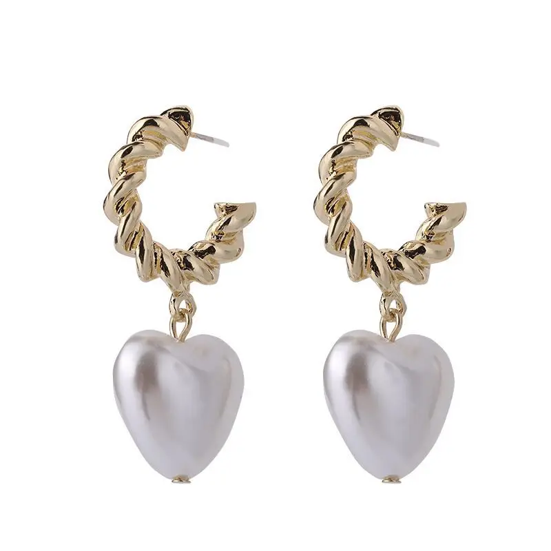 

New pearl love earrings women's temperament niche design senior jewelry gift earrings