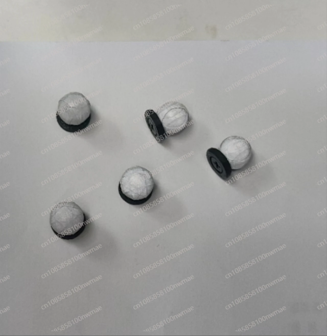 

Пять светоотражающих шариков для захвата движения