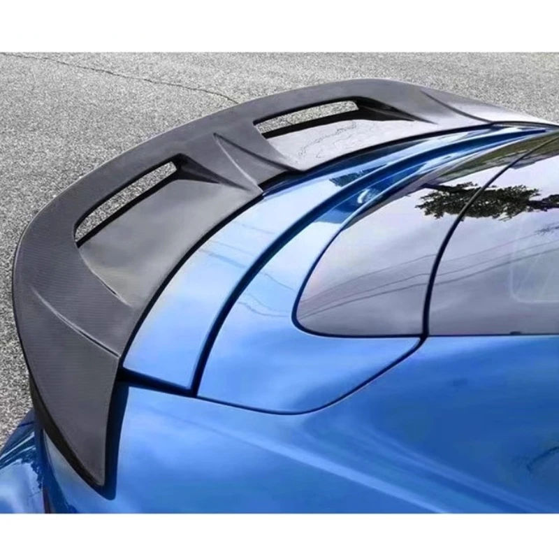 Хвостовое крыло из настоящего углеродного волокна для Porsche Taycan модифицированный