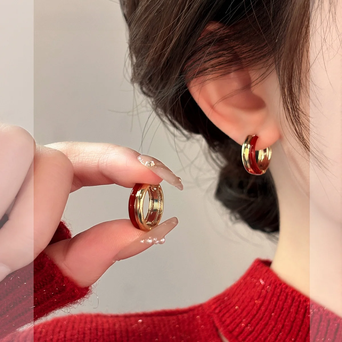 Женские серьги одинакового цвета с французской росписью винно-красного новинка