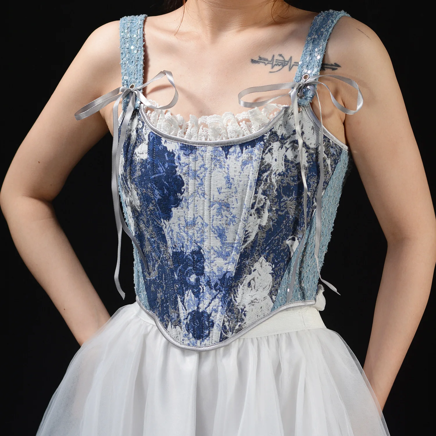 

New Halo Dyed Jacquard Denim Blue Hot Girls' Versatile Corset Top with Back Strapping Vest and Back Strapping Corset Bustier Top