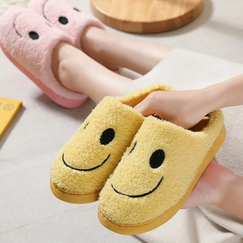 

Тапочки женские/мужские меховые домашние, Симпатичные шлепанцы с мультяшным рисунком улыбки, сланцы для пар/спальни, домашние пушистые Тап...