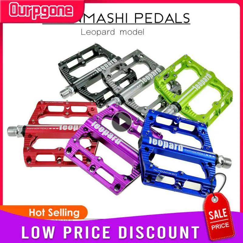 

1~4PCS Bearings Wide Bicycle Pedals Ultralight Anti-slip CNC BMX MTB Road Bike Pedal Cycling Sealed Bearing Bike Pedals