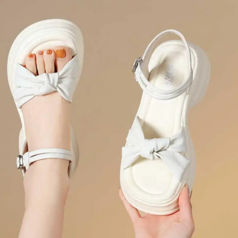 Сандалии женские на платформе и толстой подошве пляжные Босоножки с открытым