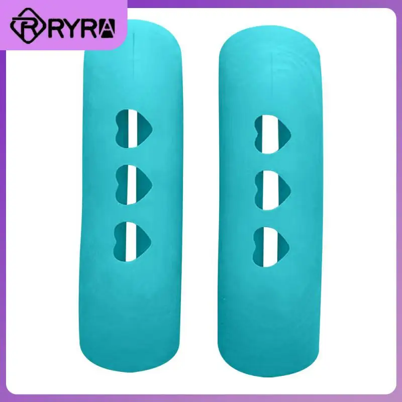 

2/4/5PCS 2 Pcs Pan Handle Cover Silicone Steamer Casserole Pan Handle Holder Heat Insulation Anti-scalding Kitchen Gadgets