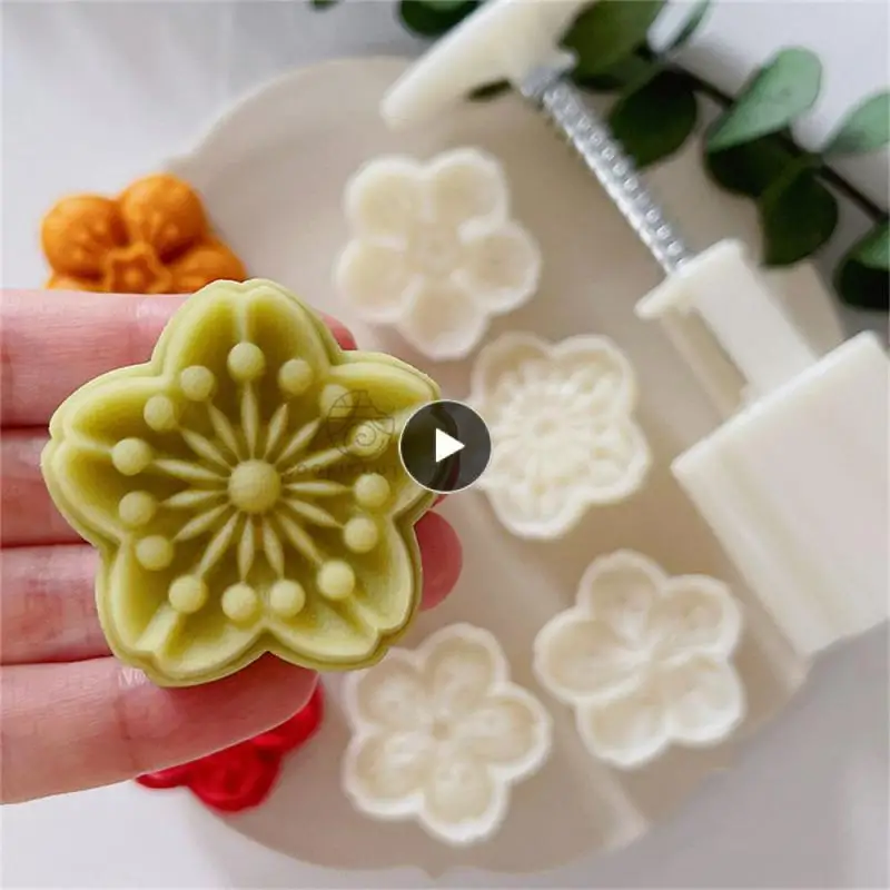 

Food Supplement Mold 50g To Bake Manual Molding Flower Mold Baking Utensils Mold Moon Cake The Flowers Moon Cake Mold 4.7cm Abs