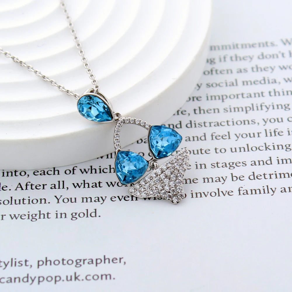 

Korea 2022 Fashion Luxury Necklace For Women Crystal Cubic Zirconia Chain Choker Collar Elegant Party Jewelry Accessories Gifts