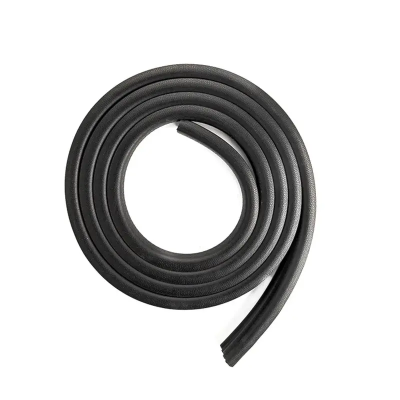 Фото ABXN - Уплотнительная резиновая лента для задней сдвижной двери RAM PROMASTER RAPID 1.4L L4 2018-2021, артикулы 68226113AB, 68226111AA, 68226112AB №1