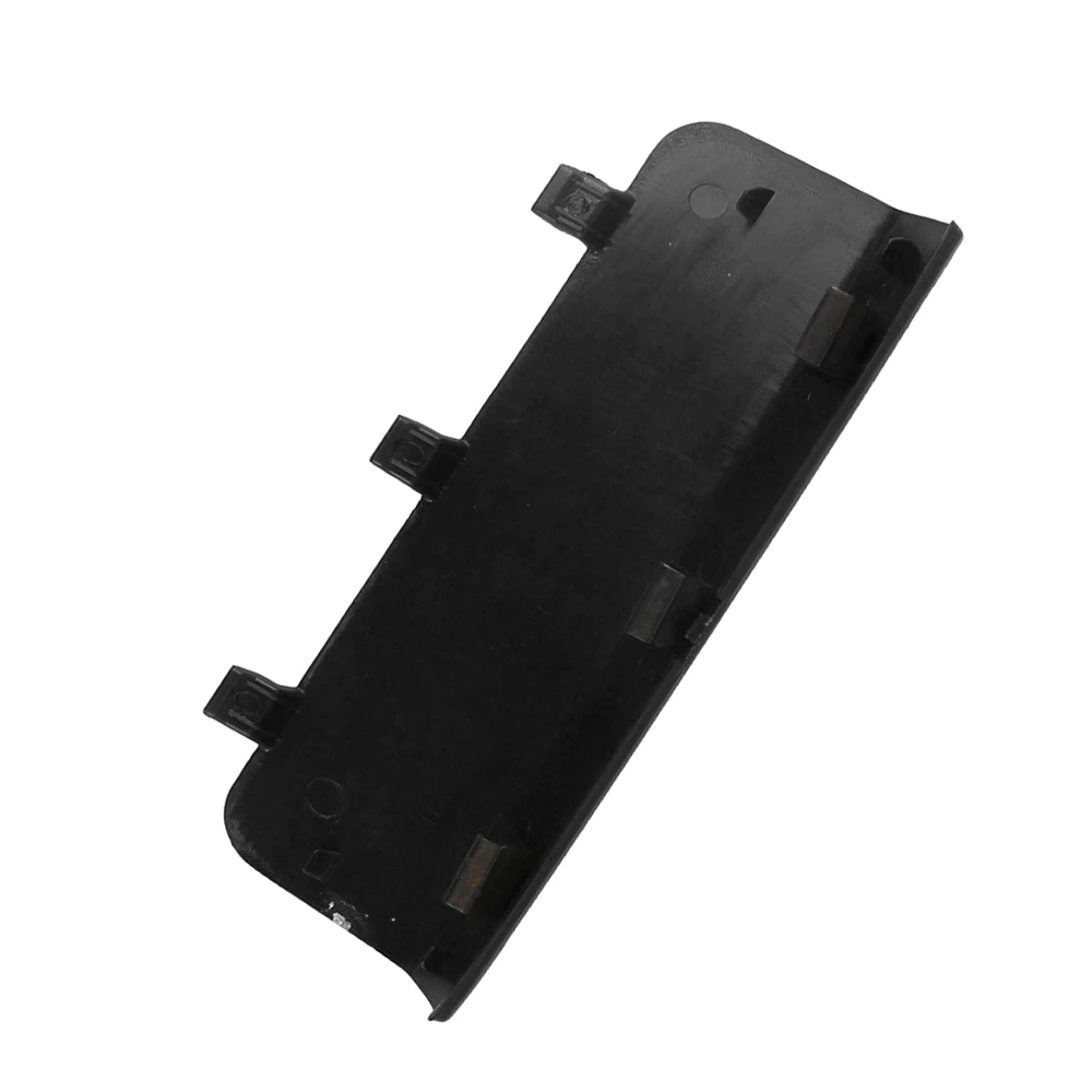 Задний бампер буксировочный крюк крышка буксировочная накладка Неокрашенная