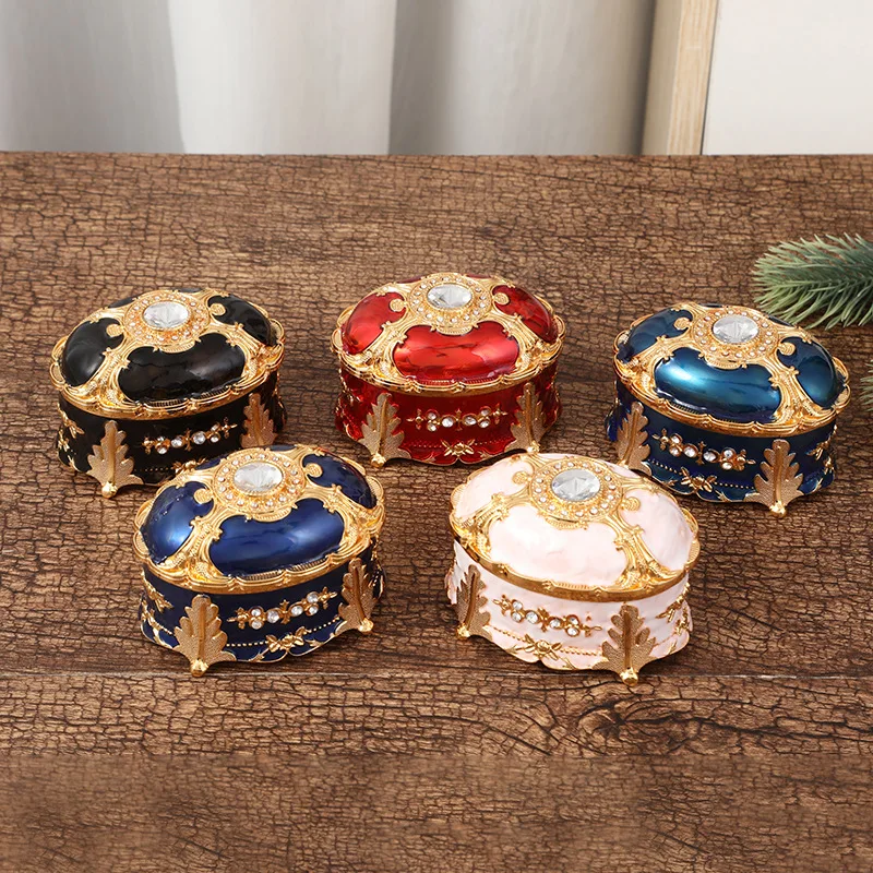 

Luxury Vintage Metal Jewelry Box Ring Trinket Case Jewelry Bracelet Pearl Case Gift Storage Box Storage Cosmetic Hamper Gift