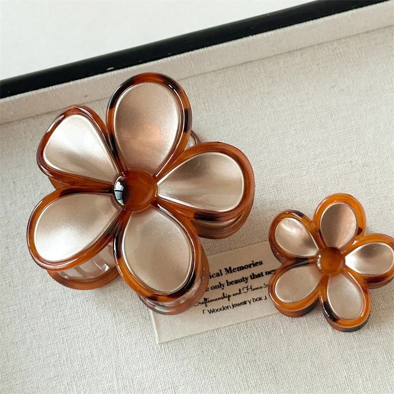 Винтажная заколка для волос с янтарным цветочным принтом в виде акулы франжипани