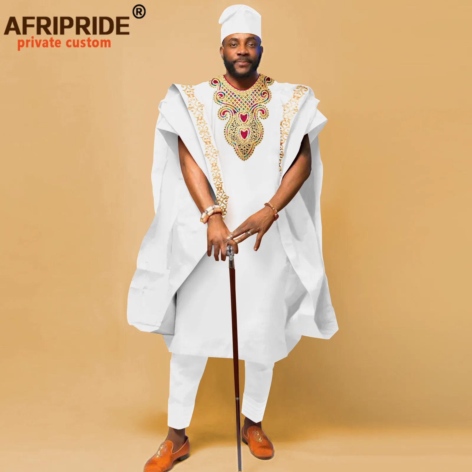 African Men`s Clothing Embroidery Agbada Shirts Pants and Hats 4 Piece Set Traditional Garments for Wedding Evening A2216066