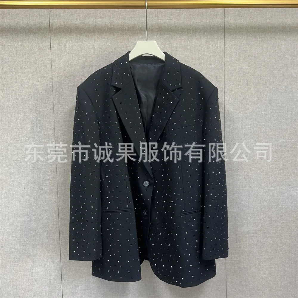 Рисунок 6 - Роскошный брендовый офисный черный костюм для женщин