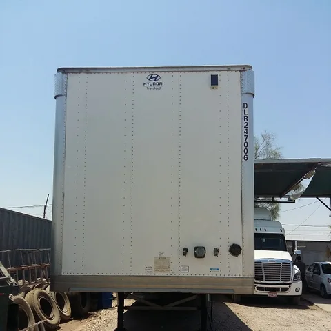 GPS-трекер на солнечной энергии для отслеживания контейнеров и прицепов