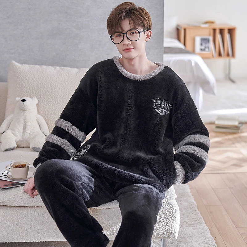 FUNISHI Winter Pajamas Flannel Plus Size 4XL Men Sleepwear Coral Fleece Pajama Set Loose Version Inspissate Pullover Nightgown