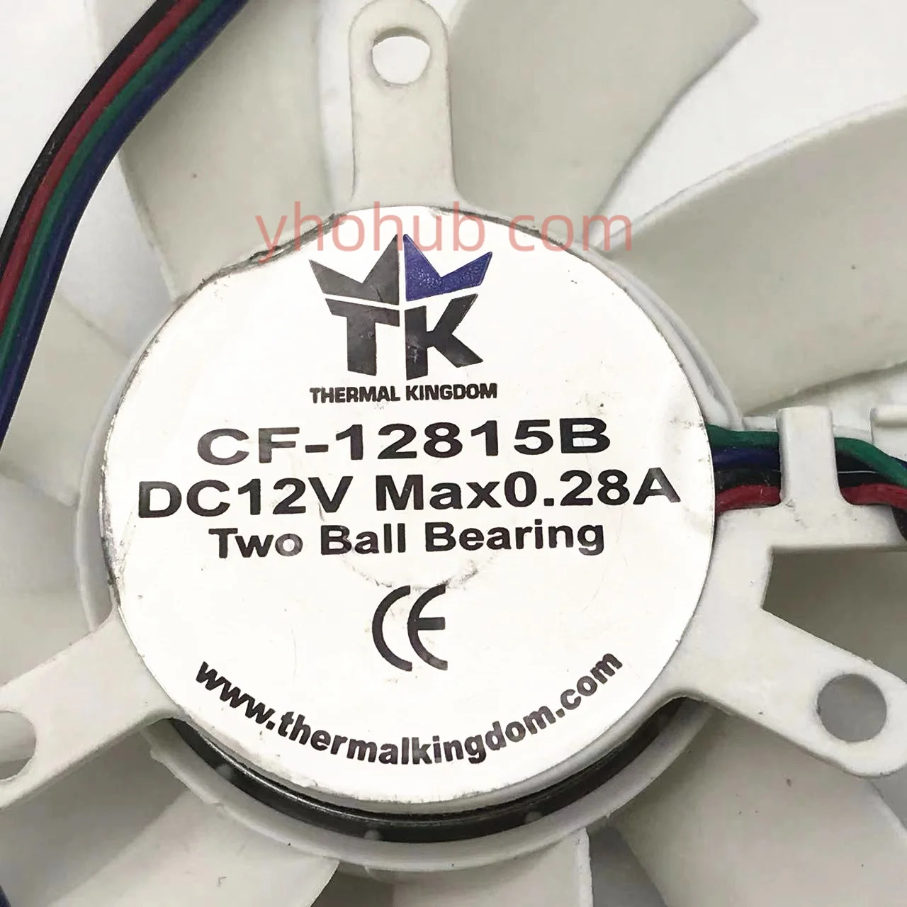 CF-12815B DC 12V 0.28A 4-проводной вентилятор охлаждения сервера