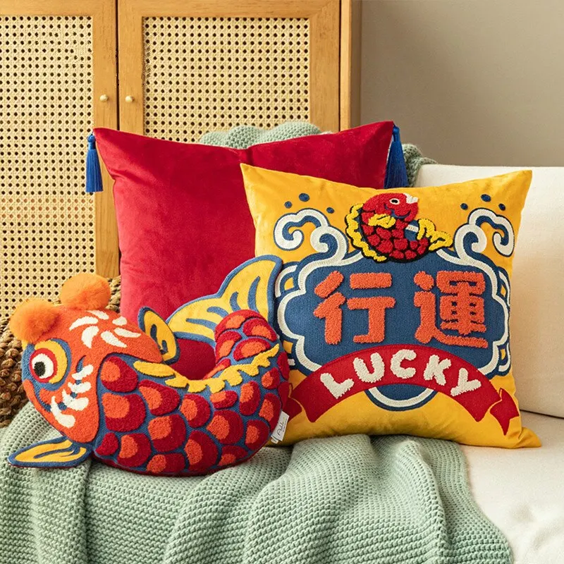 

HMT New Cushion Cover Decorative Pillow Joy Chinese Traditional Lucky Fish Embroidery Cushion Cover Sofa Chair Bedding Coussin