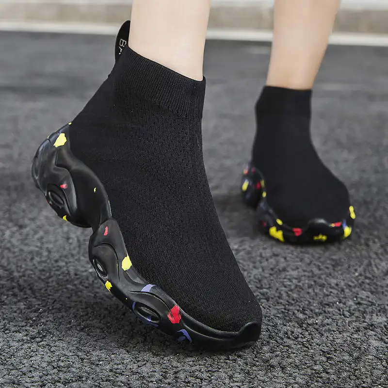 

Sock Shoes Krasaovki Sport Shoes Male Luxury Brand High Quality Men Luxury Brand High Quality Red Sneakers Rubber Linen Tennis