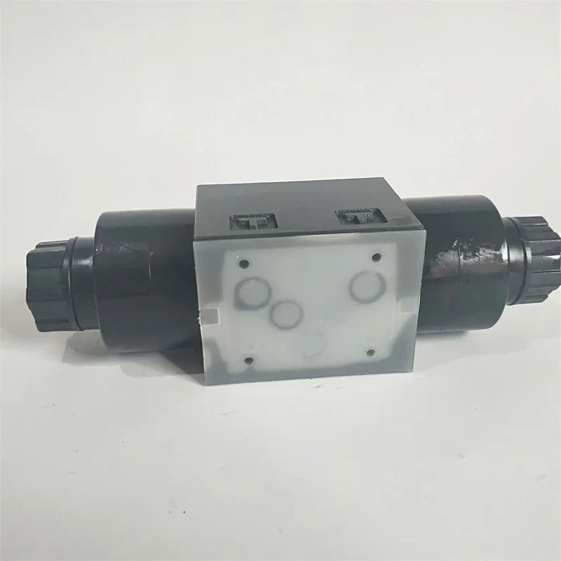 Фото Тайвань, Китай Dofluid DFB DFA Series Dfb-03-3c2-a220v-35c Направленный клапан по лучшей цене. №1