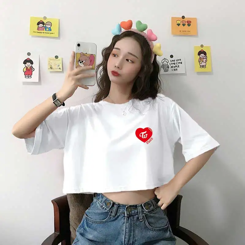 

Женский укороченный топ с принтом, Повседневная футболка в японском и корейском стиле Харадзюку с принтом двух красных сердец