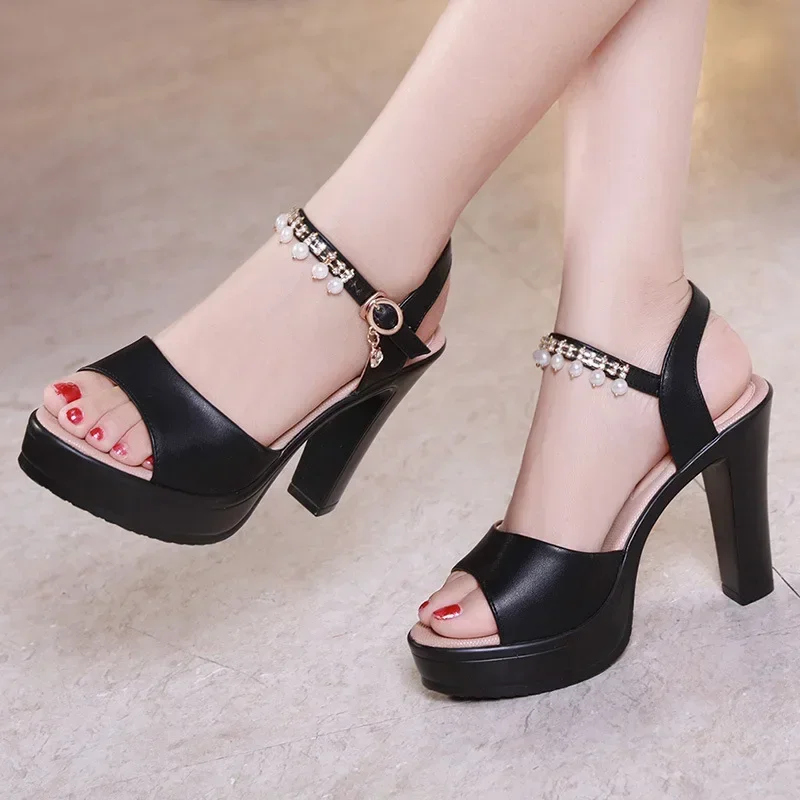 11 см 13 маленькие большие размеры 32–43 качественные свадебные туфли с белым