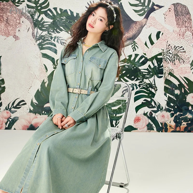 Женское джинсовое платье-рубашка с поясом ARTKA синее длинное винтажное длинным